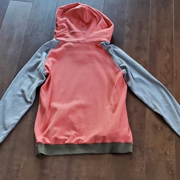 Ampersand Colorblock Hoodie with  Pockets Size S EUC - Picture 2 of 3